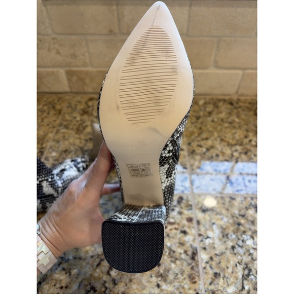 PrettyLittleThing Black Snake High Point Ankle Boot Block Heel Shoes Womens 7 - Picture 14 of 15